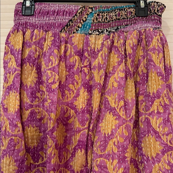NWOT Kantha bae Vibrant Purple and Yellow harem pants with pockets - Picture 4 of 9